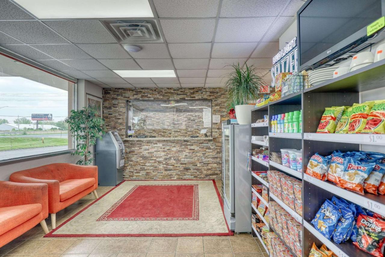 Suburban Studios Neenah-Appleton Esterno foto